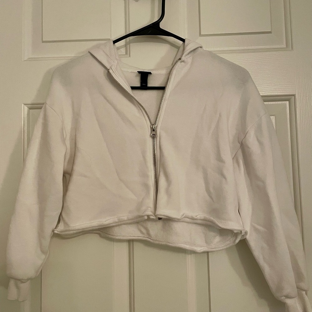 Chic White Zip-Up Jacket
